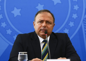 Associação Brasileira de Imprensa pede impeachment de Pazuello